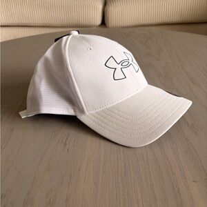 Under Armour Iso-Chill Driver Mesh Hat Cooling, Breathable White Size: OSFM (R85